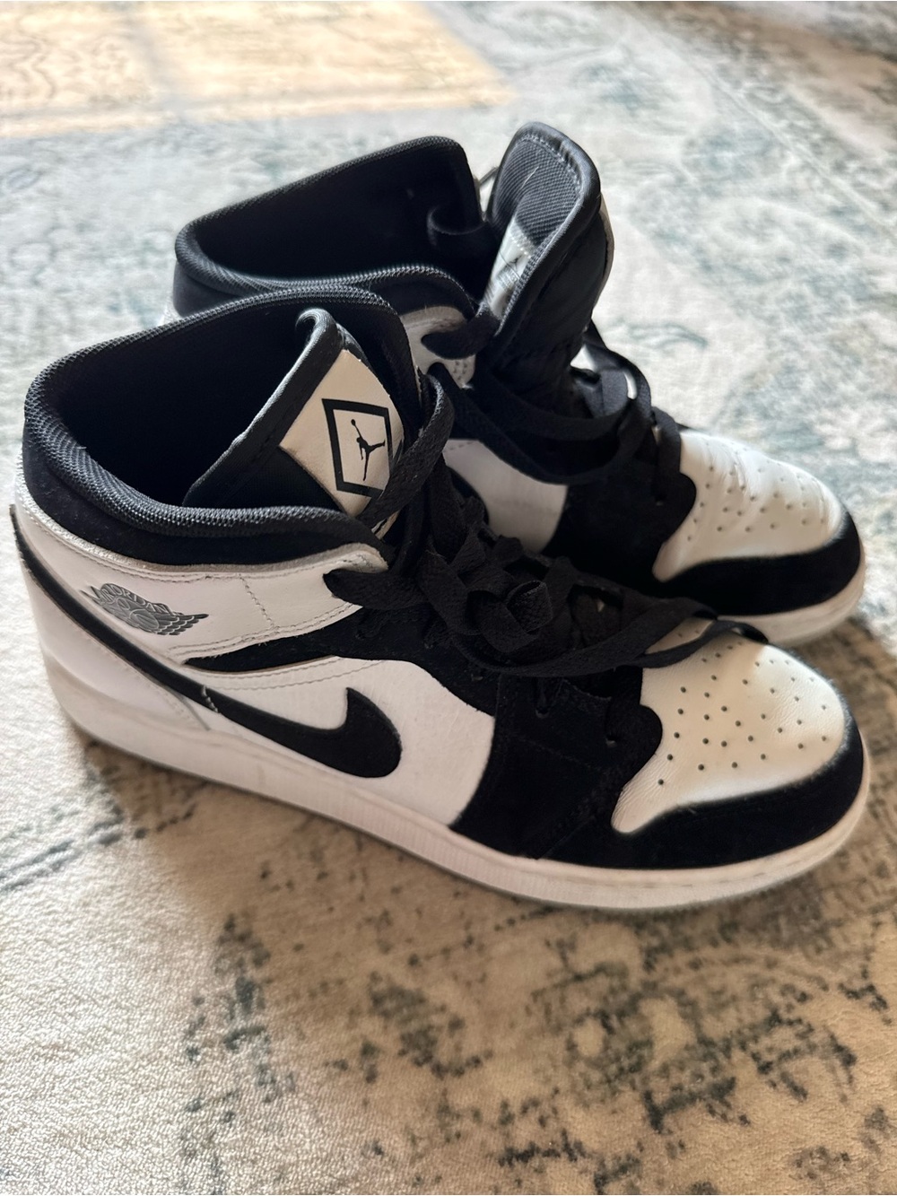 Nike Black White Mid-Top Basketball Sneakers